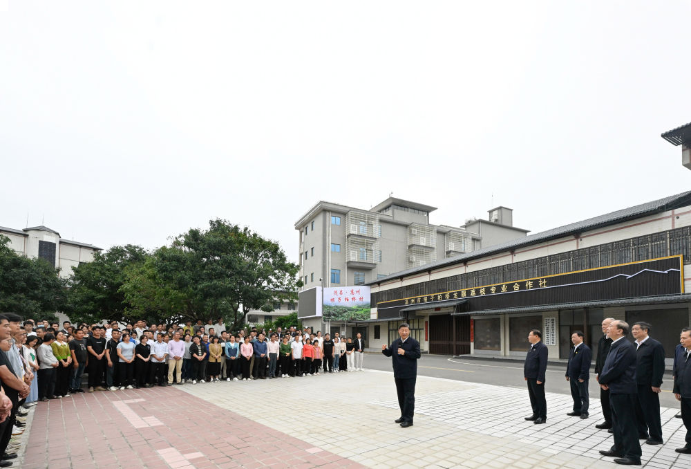 习近平在广东考察时强调 坚定不移全面深化改革扩大高水平对外开放 在推进中国式现代化建设中走在前列