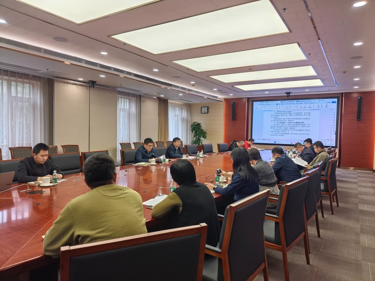 三局党支部举办学习贯彻党的二十届四中全会精神读书班(第一期) 三局党支部举办学习贯彻党的二十届四中全会精神读书班(第一期)